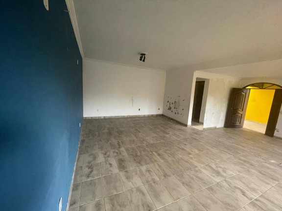Imagem Sobrado com 4 Quartos à Venda, 300 m² em Taboão - São Bernardo Do Campo