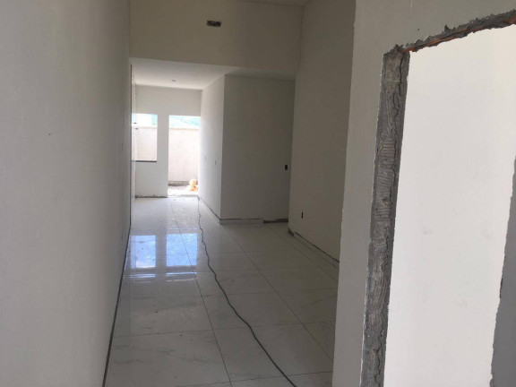 Imagem Casa com 2 Quartos à Venda, 67 m² em Tijucas Imagem Casa com 2 Quartos à Venda, 67 m² em Tijucas
