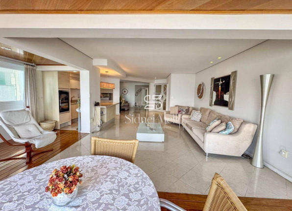 Imagem Apartamento com 3 Quartos à Venda, 214 m² em Frente Mar Sul - Balneário Camboriú