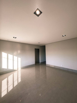 Imagem Casa com 3 Quartos à Venda, 338 m² em Condomínio Primor Das Torres - Cuiabá Imagem Casa com 3 Quartos à Venda, 338 m² em Condomínio Primor Das Torres - Cuiabá