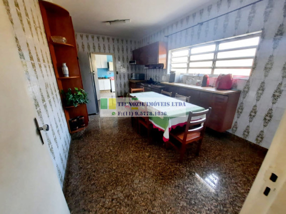 Imagem Sobrado com 7 Quartos à Venda, 600 m² em Vila Santo Estefano - São Paulo Imagem Sobrado com 7 Quartos à Venda, 600 m² em Vila Santo Estefano - São Paulo