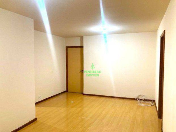 Imagem Apartamento com 2 Quartos à Venda, 134 m² em Icaraí - Niterói Imagem Apartamento com 2 Quartos à Venda, 134 m² em Icaraí - Niterói