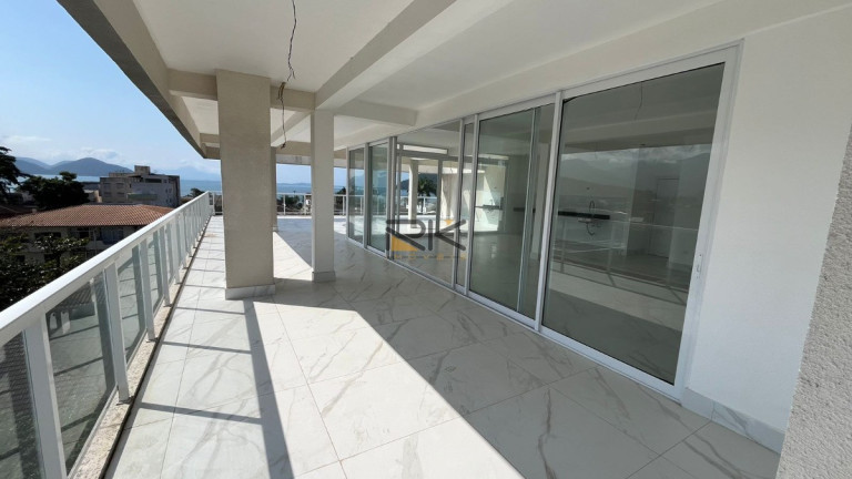 Imagem Cobertura com 3 Quartos à Venda, 300 m² em Barra Da Lagoa - Ubatuba Imagem Cobertura com 3 Quartos à Venda, 300 m² em Barra Da Lagoa - Ubatuba