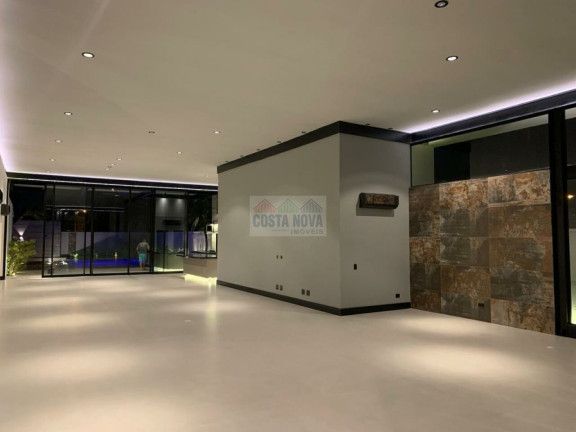 Imagem Casa com 6 Quartos à Venda, 650 m² Imagem Casa com 6 Quartos à Venda, 650 m²