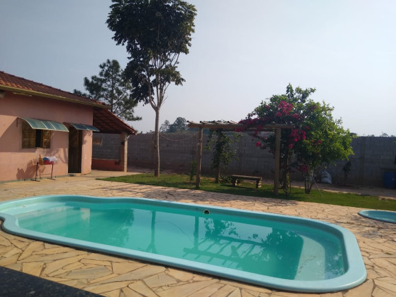 Imagem Imóvel com 2 Quartos à Venda, 14.300 m² em Campo Largo - Jarinu