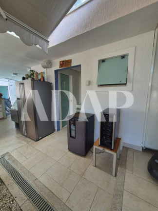 Imagem Casa com 7 Quartos à Venda, 1.378 m² em Barra Da Tijuca - Rio De Janeiro Imagem Casa com 7 Quartos à Venda, 1.378 m² em Barra Da Tijuca - Rio De Janeiro