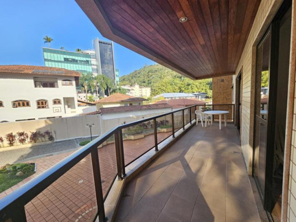 Imagem Apartamento com 4 Quartos à Venda, 144 m² em Várzea - Teresópolis