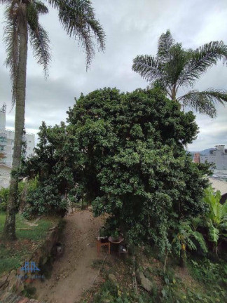 Imagem Terreno à Venda, 950 m² em Agronômica - Florianópolis Imagem Terreno à Venda, 950 m² em Agronômica - Florianópolis