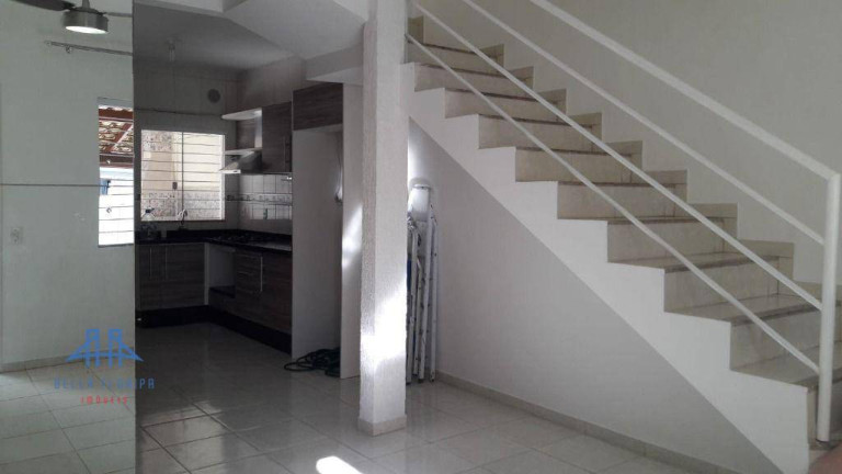 Imagem Sobrado com 2 Quartos à Venda, 60 m² em Forquilhas - São José Imagem Sobrado com 2 Quartos à Venda, 60 m² em Forquilhas - São José