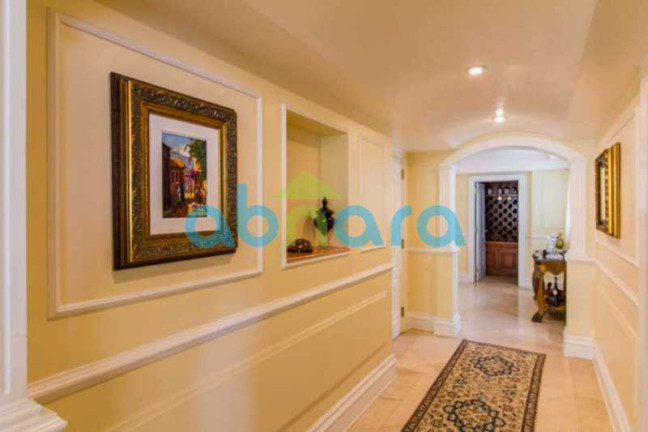 Imagem Cobertura com 4 Quartos à Venda, 1.200 m² em Copacabana - Rio De Janeiro Imagem Cobertura com 4 Quartos à Venda, 1.200 m² em Copacabana - Rio De Janeiro