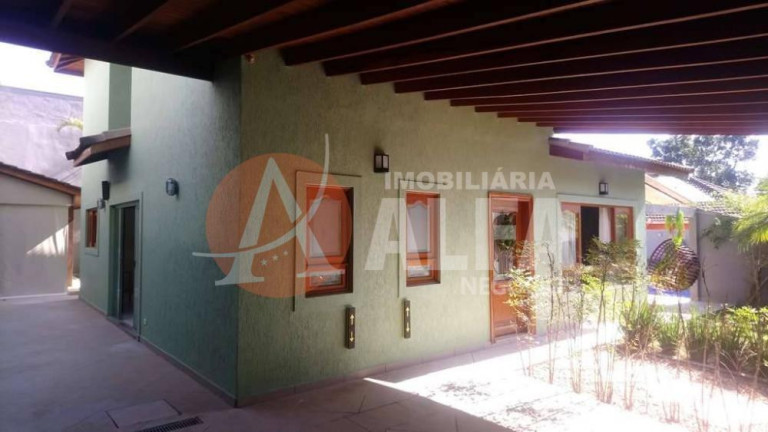 Imagem Casa com 3 Quartos à Venda, 320 m² em Granja Viana Ii - Cotia Imagem Casa com 3 Quartos à Venda, 320 m² em Granja Viana Ii - Cotia