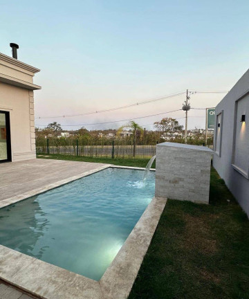 Imagem Casa com 3 Quartos à Venda, 463 m² em Cuiabá Imagem Casa com 3 Quartos à Venda, 463 m² em Cuiabá