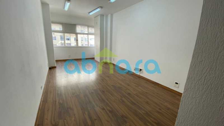 Imagem Sala Comercial à Venda, 32 m² em Copacabana - Rio De Janeiro Imagem Sala Comercial à Venda, 32 m² em Copacabana - Rio De Janeiro