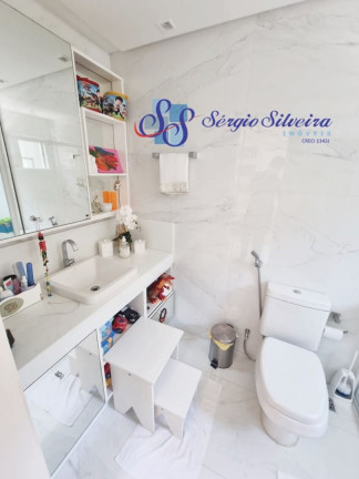 Imagem Casa com 4 Quartos à Venda, 350 m² em Alphaville Eusébio - Eusébio Imagem Casa com 4 Quartos à Venda, 350 m² em Alphaville Eusébio - Eusébio