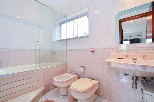 Imagem Casa com 4 Quartos à Venda, 422 m² em Butantã - São Paulo Imagem Casa com 4 Quartos à Venda, 422 m² em Butantã - São Paulo
