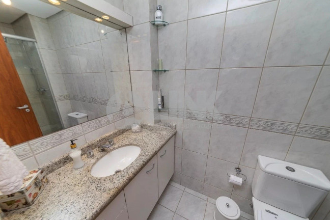 Imagem Apartamento com 3 Quartos à Venda, 125 m² em Bom Fim - Porto Alegre