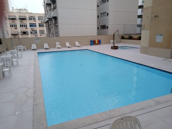 Imagem Imóvel com 2 Quartos à Venda, 80 m² em Icaraí - Niterói Imagem Imóvel com 2 Quartos à Venda, 80 m² em Icaraí - Niterói