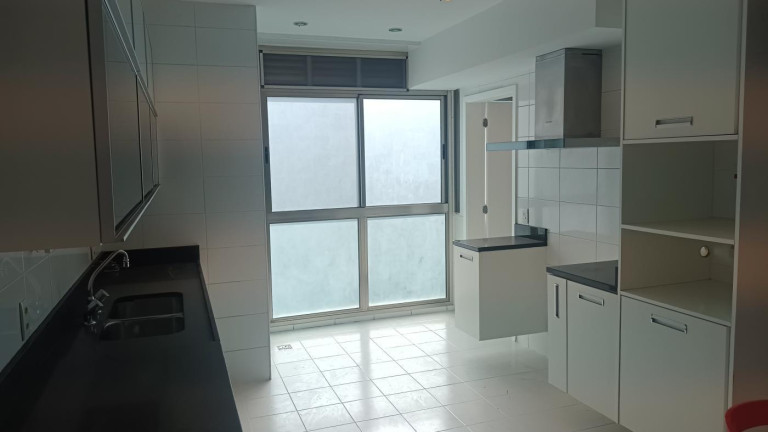 Imagem Apartamento com 4 Quartos à Venda, 333 m² em Barra Da Tijuca - Rio De Janeiro