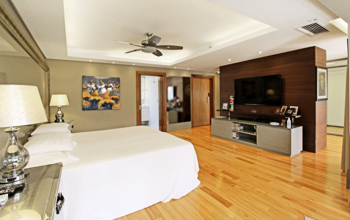 Imagem Apartamento com 3 Quartos à Venda, 510 m² em Moinhos De Vento - Porto Alegre