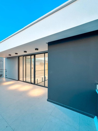 Imagem Casa com 3 Quartos à Venda, 720 m² em Papagaio - Feira De Santana Imagem Casa com 3 Quartos à Venda, 720 m² em Papagaio - Feira De Santana