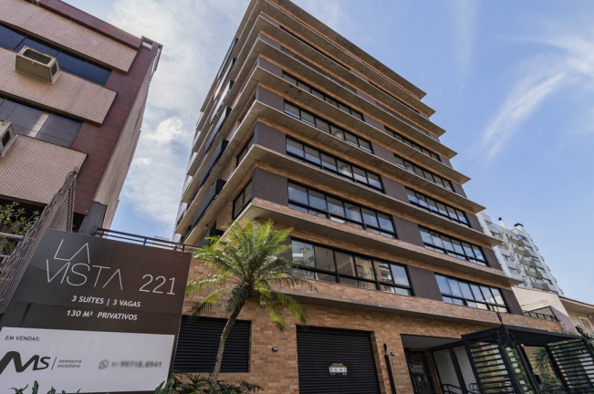 Imagem Apartamento com 3 Quartos à Venda, 158 m² em Petrópolis - Porto Alegre
