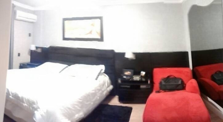 Imagem Apartamento com 3 Quartos à Venda, 140 m² em Centro - Florianópolis Imagem Apartamento com 3 Quartos à Venda, 140 m² em Centro - Florianópolis