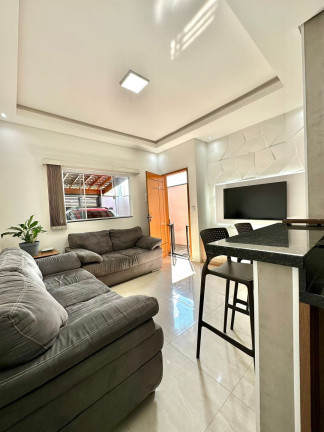 Imagem Casa com 2 Quartos à Venda, 76 m² em Parque Das Palmeiras - Pindamonhangaba Imagem Casa com 2 Quartos à Venda, 76 m² em Parque Das Palmeiras - Pindamonhangaba