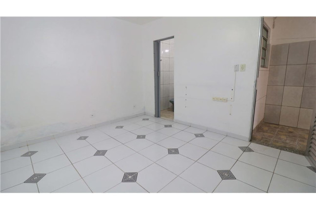 Imagem Casa com 2 Quartos à Venda, em Campo Limpo - São Paulo Imagem Casa com 2 Quartos à Venda, em Campo Limpo - São Paulo