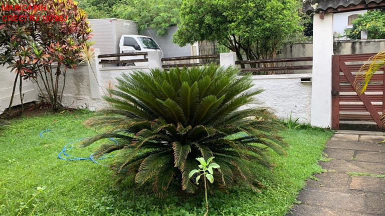 Imagem Casa com 3 Quartos à Venda, 190 m² em Baldeador - Niterói