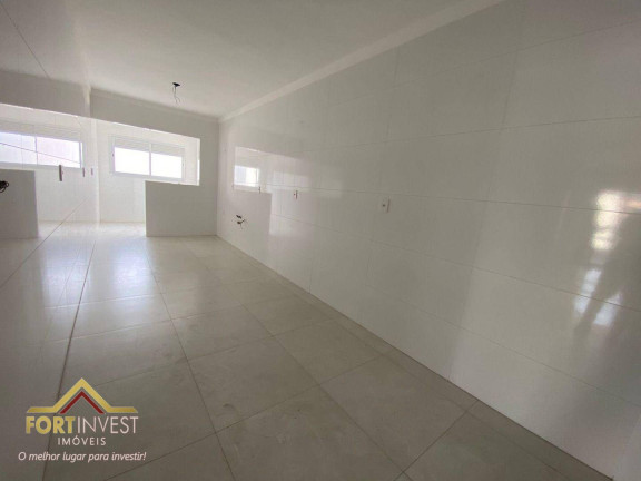 Imagem Imóvel com 3 Quartos à Venda, 155 m² em Canto Do Forte - Praia Grande Imagem Imóvel com 3 Quartos à Venda, 155 m² em Canto Do Forte - Praia Grande