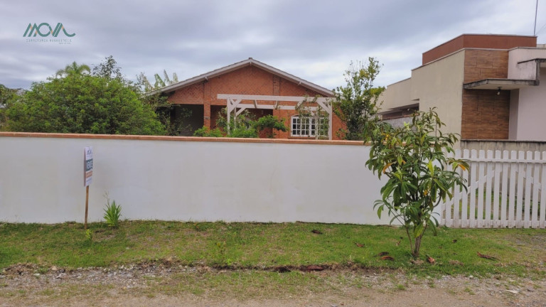 Imagem Casa com 3 Quartos à Venda, 118 m² em Brandalize - Itapoá Imagem Casa com 3 Quartos à Venda, 118 m² em Brandalize - Itapoá