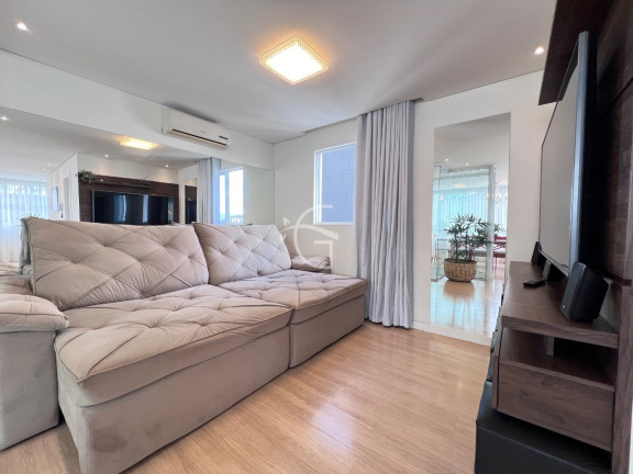 Imagem Imóvel com 2 Quartos à Venda, 129 m² em Costa E Silva - Joinville Imagem Imóvel com 2 Quartos à Venda, 129 m² em Costa E Silva - Joinville