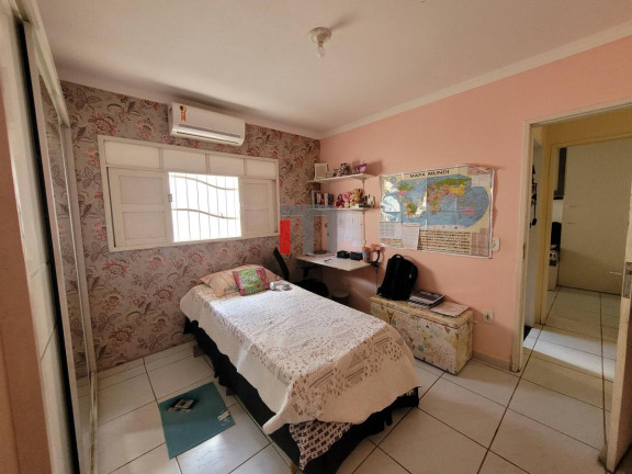 Imagem Casa com 3 Quartos à Venda, 150 m² em Nova Esperança - Parnamirim