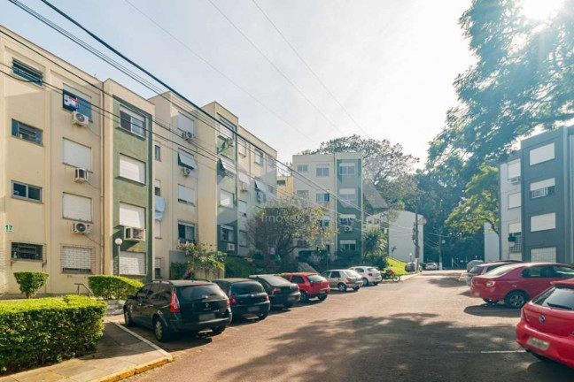 Imagem Apartamento com 2 Quartos à Venda, 48 m² em Jardim Itu - Porto Alegre Imagem Apartamento com 2 Quartos à Venda, 48 m² em Jardim Itu - Porto Alegre