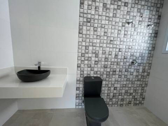 Imagem Casa com 3 Quartos à Venda, 165 m² em Vila Suissa - Mogi Das Cruzes