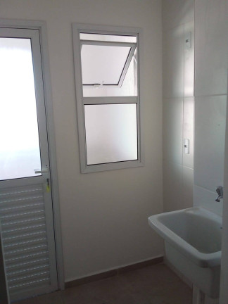 Imagem Apartamento com 2 Quartos à Venda,  em Centro - Taubaté