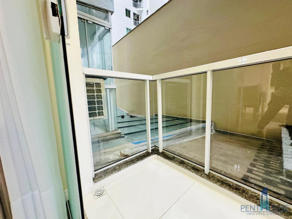 Imagem Apartamento com 2 Quartos à Venda, 65 m² em Centro - Balneário Camboriú