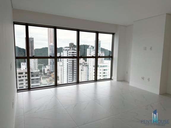 Imagem Cobertura com 5 Quartos à Venda, 321 m² em Pioneiros - Balneário Camboriú