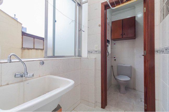 Imagem Apartamento com 3 Quartos à Venda, 67 m² em Rio Branco - Porto Alegre Imagem Apartamento com 3 Quartos à Venda, 67 m² em Rio Branco - Porto Alegre