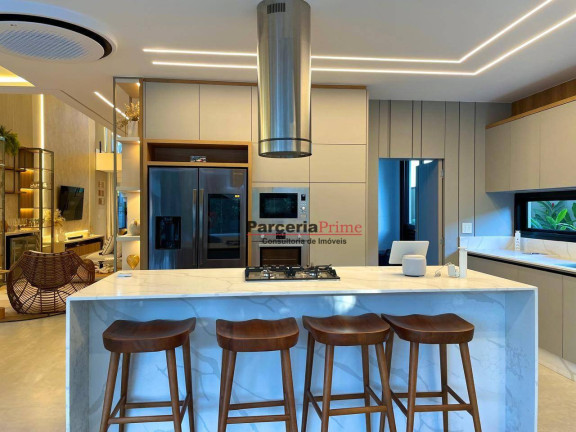 Imagem Casa com 6 Quartos à Venda, 455 m² em Riviera Módulo 11 - Bertioga Imagem Casa com 6 Quartos à Venda, 455 m² em Riviera Módulo 11 - Bertioga