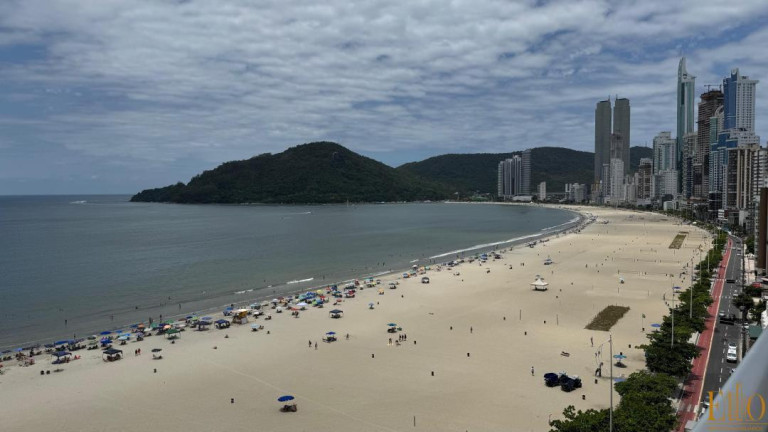 Imagem Apartamento com 4 Quartos à Venda, 170 m² em Centro - Balneário Camboriú