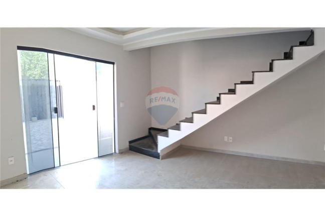 Imagem Casa de Condomínio com 2 Quartos à Venda, 80 m² em Itaipuaçu - Maricá
