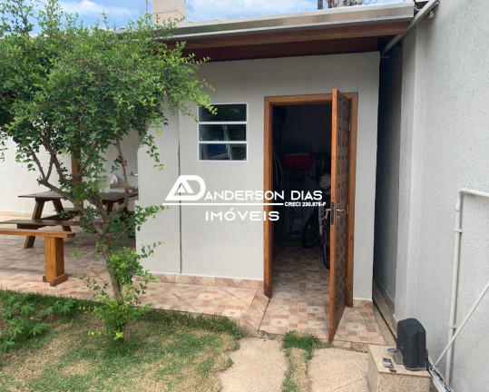 Imagem Casa com 3 Quartos à Venda, 180 m² em Centro - Caraguatatuba Imagem Casa com 3 Quartos à Venda, 180 m² em Centro - Caraguatatuba
