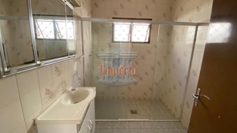 Imagem Casa com 3 Quartos à Venda, 141 m² em Vila Brasil - Pirassununga