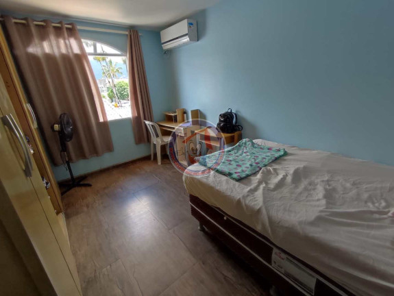 Imagem Casa com 3 Quartos à Venda, 430 m² em Flórida - Praia Grande Imagem Casa com 3 Quartos à Venda, 430 m² em Flórida - Praia Grande