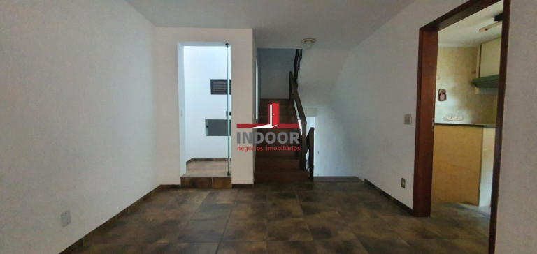 Imagem Casa com 4 Quartos para Alugar, 400 m² em água Fria - São Paulo Imagem Casa com 4 Quartos para Alugar, 400 m² em água Fria - São Paulo