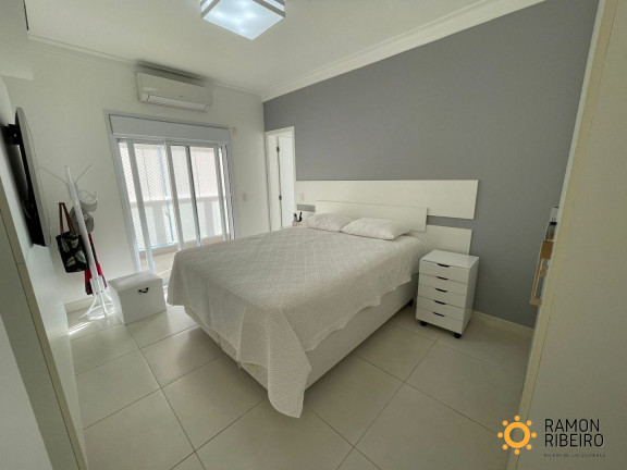Imagem Imóvel com 4 Quartos à Venda, 205 m² em Riviera - Bertioga Imagem Imóvel com 4 Quartos à Venda, 205 m² em Riviera - Bertioga