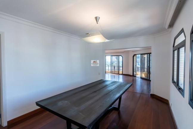 Imagem Apartamento com 3 Quartos para Alugar, 240 m² em Itaim Bibi - São Paulo Imagem Apartamento com 3 Quartos para Alugar, 240 m² em Itaim Bibi - São Paulo