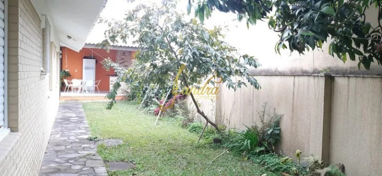 Imagem Casa com 4 Quartos à Venda, 350 m² em Atlantida - Xangri-la Imagem Casa com 4 Quartos à Venda, 350 m² em Atlantida - Xangri-la