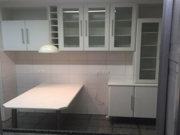 Imagem Imóvel com 3 Quartos à Venda, 170 m² em Jardim Europa - São Paulo Imagem Imóvel com 3 Quartos à Venda, 170 m² em Jardim Europa - São Paulo